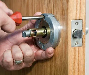 City Locksmith Store Campbell, CA 408-273-9381 City Locksmith Store Campbell, CA 408-273-9381 - 13-New-Locks-Installation