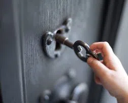 City Locksmith Store Campbell, CA 408-273-9381 - 14-Unlock-Door